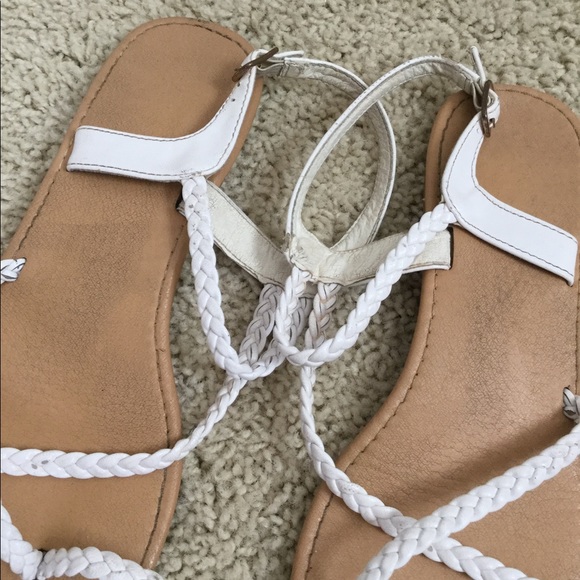 sandals - Picture 3 of 3